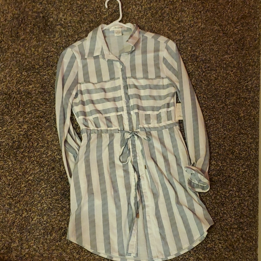 button down pocket tie dress